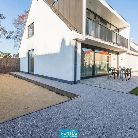 Holiday home Sailing-large Luxury House In Quiet Location Nieuwpoort