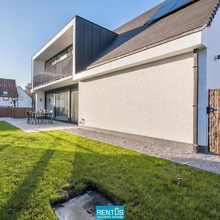 Sailing-large Luxury House In Quiet Location Holiday home *